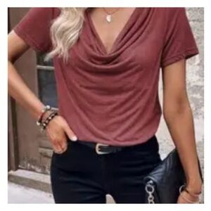 ***NEW***Solid Color V-Neck Ruched Bust Short Sleeve- Red